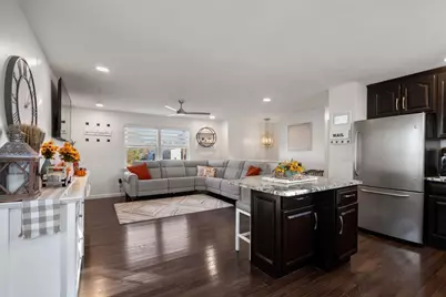 319 Northwest St, Acushnet, MA 02743 - Photo 5