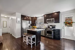 319 Northwest St, Acushnet, MA 02743 - Photo 9