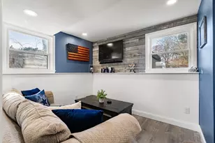 319 Northwest St, Acushnet, MA 02743 - Photo 19