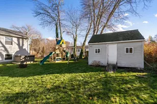 319 Northwest St, Acushnet, MA 02743 - Photo 25