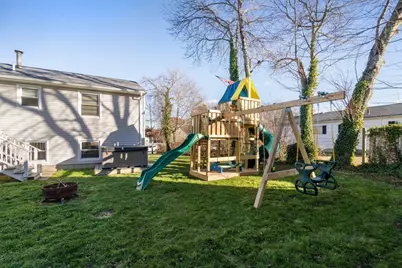 319 Northwest St, Acushnet, MA 02743 - Photo 27