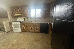 35 Prospect St, Spencer, MA 01562 - Photo 17