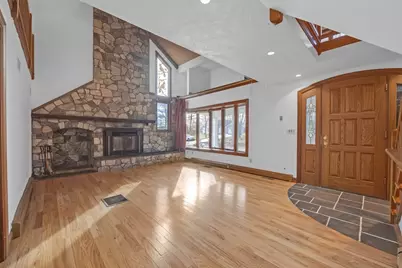 146 Framingham Rd, Marlborough, MA 01752 - Photo 9