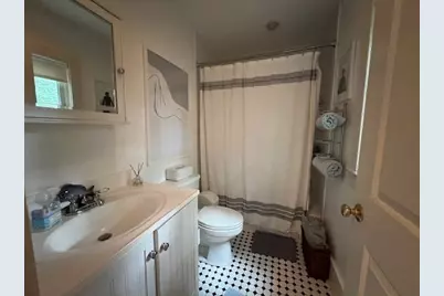 133 Walnut St, Wellesley, MA 02481 - Photo 3