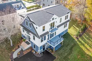 91 Houston Ave, Newport, RI 02840 - Photo 1