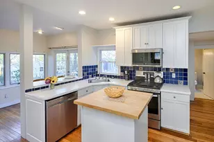 31 Marion St, Natick, MA 01760 - Photo 9