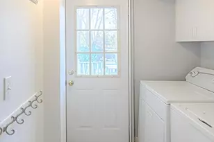 31 Marion St, Natick, MA 01760 - Photo 17