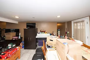 151 Mechanic St, Fitchburg, MA 01420 - Photo 17