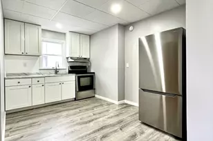 30 White St, Taunton, MA 02780 - Photo 9