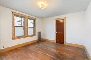 86-88 Laurel St, Lynn, MA 01905 - Photo 17