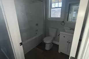 3927 Washington, Boston, MA 02131 - Photo 9