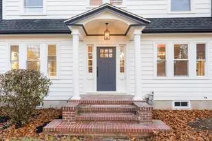 204 Lincoln St, Franklin, MA 02038 - Photo 5