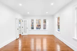 204 Lincoln St, Franklin, MA 02038 - Photo 9