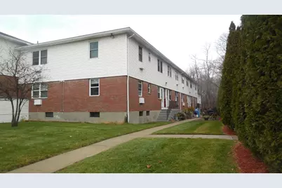 57 Colonial Circle #D, Chicopee, MA 01020 - Photo 3