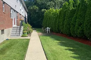 57 Colonial Cir, Chicopee, MA 01020 - Photo 19