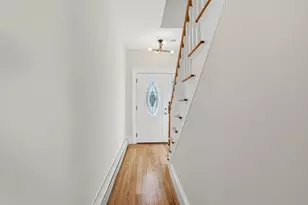 1297 Pleasant St, Weymouth, MA 02189 - Photo 17