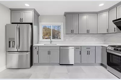 1297 Pleasant St, Weymouth, MA 02189 - Photo 3