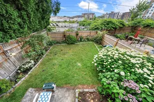 47 Middle St, Boston, MA 02127 - Photo 11