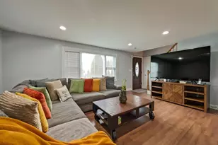 190 Mill St, Agawam, MA 01001 - Photo 5