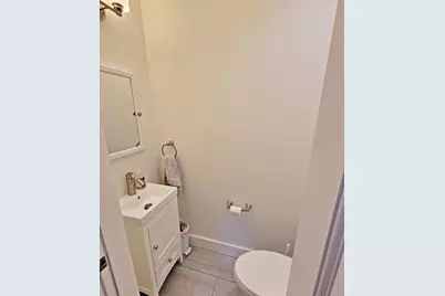 14 Colbourne Crescent #1, Brookline, MA 02445 - Photo 9