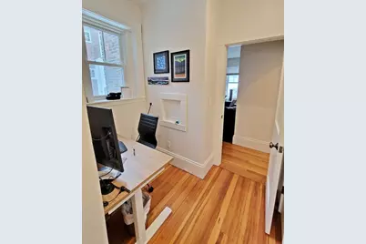 14 Colbourne Crescent #1, Brookline, MA 02445 - Photo 7