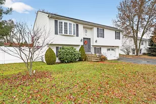 36 Fordney St, Fall River, MA 02720 - Photo 3