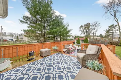 36 Fordney St, Fall River, MA 02720 - Photo 33