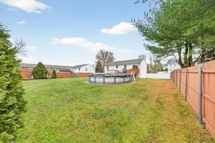 36 Fordney St, Fall River, MA 02720 - Photo 13