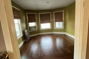 82 Salem St, Lawrence, MA 01843 - Photo 3