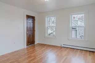 34 Perkins St, Gloucester, MA 01930 - Photo 3