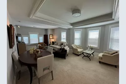 32 Atherton Rd #2, Brookline, MA 02446 - Photo 3