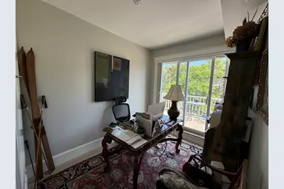 32 Atherton Rd #2, Brookline, MA 02446 - Photo 5