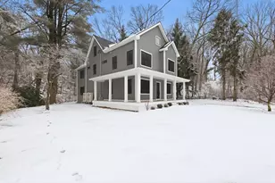 18 Evergreen Rd, Needham, MA 02494 - Photo 5