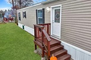 25 Groton School Rd, Ayer, MA 01432 - Photo 5