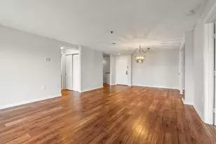 3920 Mystic Valley Pkwy, Medford, MA 02155 - Photo 3