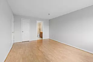 3920 Mystic Valley Pkwy, Medford, MA 02155 - Photo 15