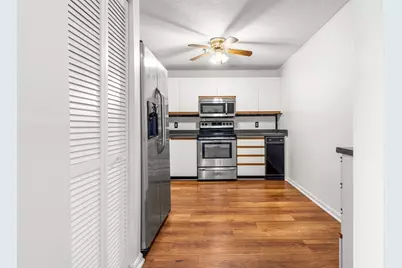 3920 Mystic Valley Pkwy #303, Medford, MA 02155 - Photo 13