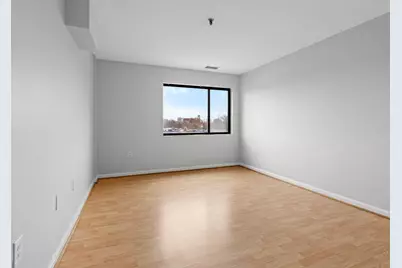 3920 Mystic Valley Pkwy #303, Medford, MA 02155 - Photo 11