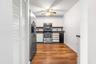 3920 Mystic Valley Pkwy, Medford, MA 02155 - Photo 9