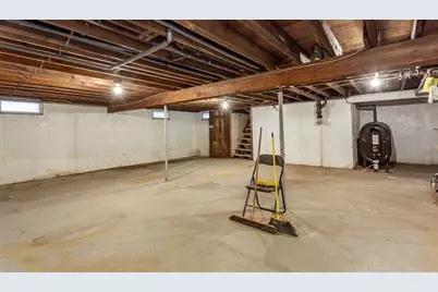 105 Cornhill Rd, Somerset, MA 02725 - Photo 33