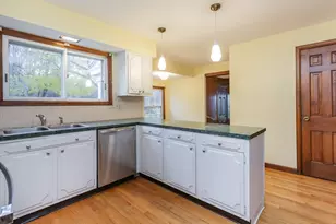 105 Cornhill Rd, Somerset, MA 02725 - Photo 13