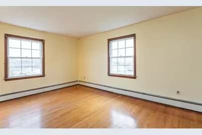 105 Cornhill Rd, Somerset, MA 02725 - Photo 19