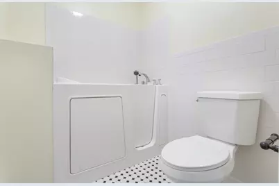 105 Cornhill Rd, Somerset, MA 02725 - Photo 21