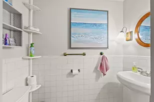 34 Goodrich St, North Adams, MA 01247 - Photo 21