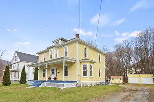 34 Goodrich St, North Adams, MA 01247 - Photo 3