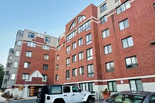 100 Ledgewood Dr, Stoneham, MA 02180 - Photo 19