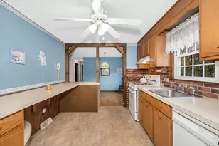 20 Doral Dr, Chelmsford, MA 01863 - Photo 9