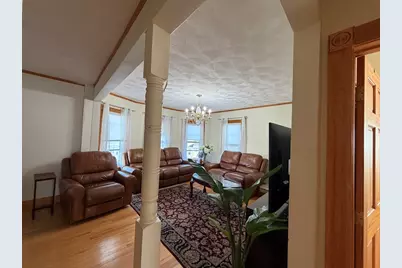 20 Oak Square Ave #2, Boston, MA 02135 - Photo 3