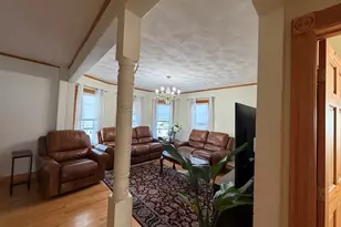 20 Oak Square Ave, Boston, MA 02135 - Photo 3