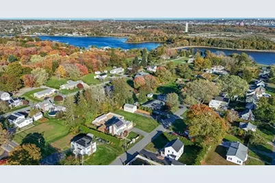 159 Wilder, Swansea, MA 02777 - Photo 5